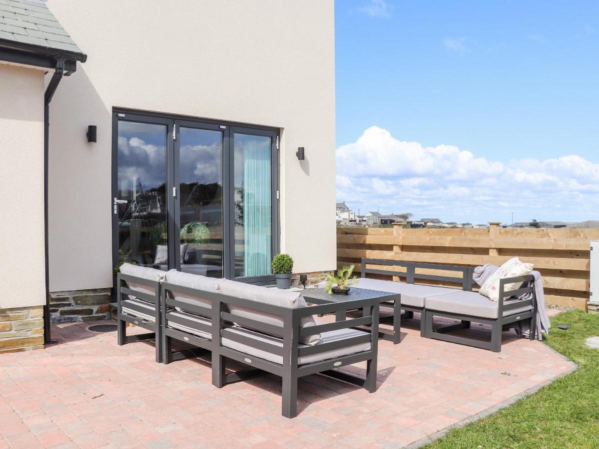 Amal Anpras Vila Tintagel Exterior foto