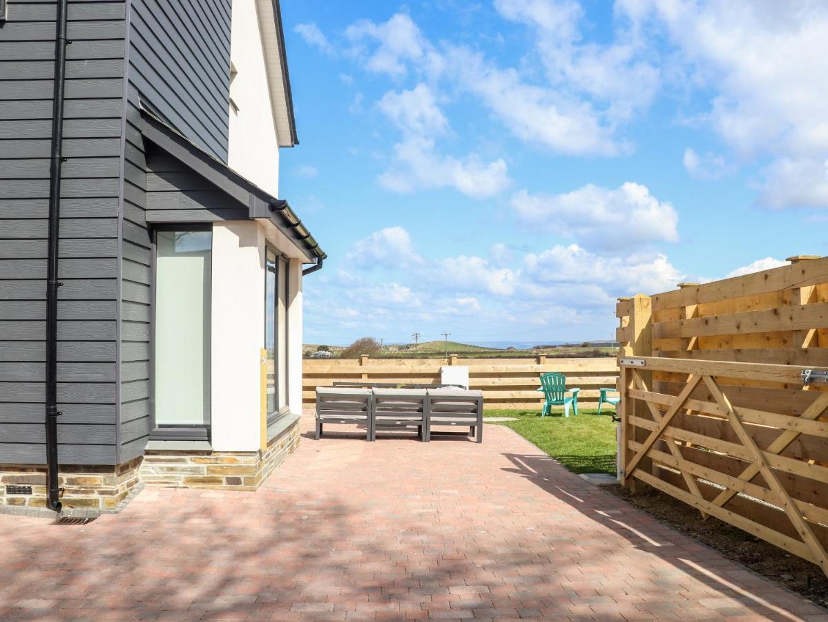 Amal Anpras Vila Tintagel Exterior foto